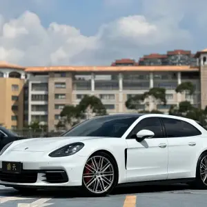 Porsche Panamera 2019 330 л.с. — лот 56288727 из Китая