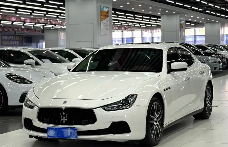 Maserati Ghibli 2015 из Китая