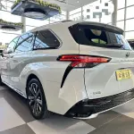 Toyota Granvia 2023 из Китая