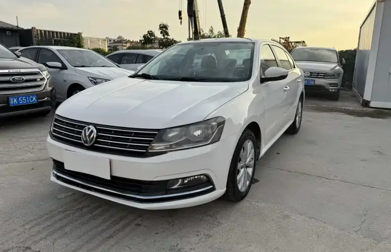 Volkswagen Lavida 2017 из Китая
