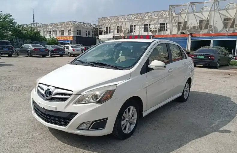 BAIC E-Series 2014 из Китая