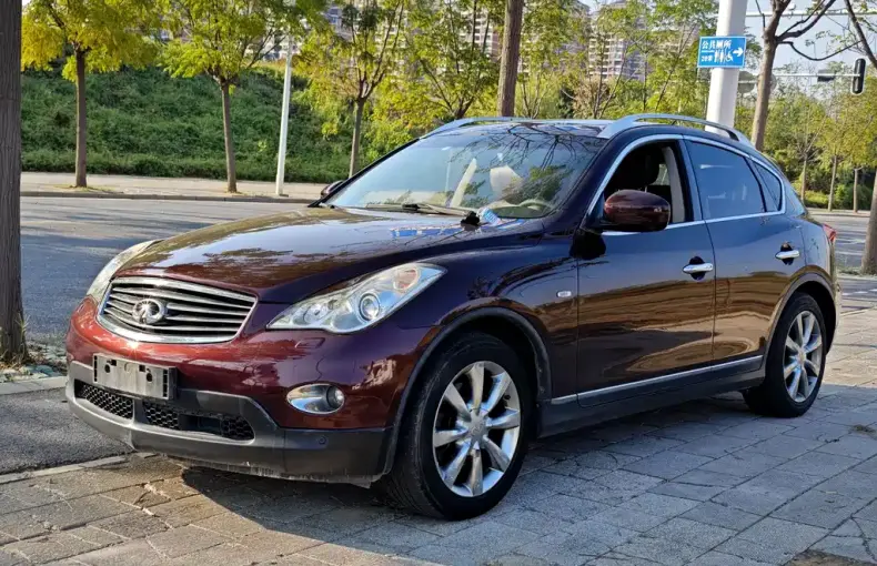Infiniti EX 2012 из Китая
