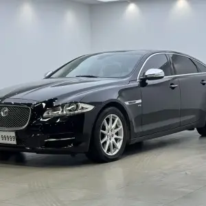 Jaguar XJ 2013 из Китая