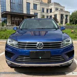 Volkswagen Touareg 2017 из Китая
