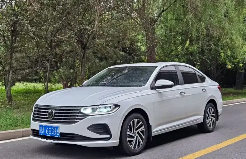 Volkswagen Lavida 2025 из Китая