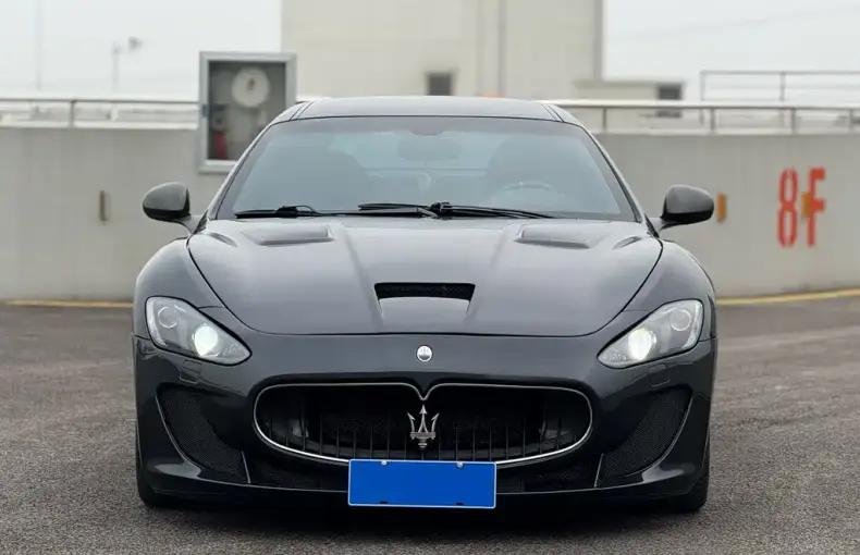 Maserati GranTurismo 2015 из Китая