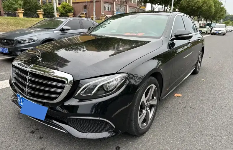 Mercedes-Benz E-Class 2018 из Китая