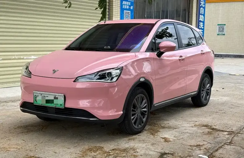 Neta Neta V 2022 из Китая