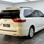 Toyota Sienna 2017 из Китая