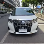 Toyota Alphard 2020 из Китая