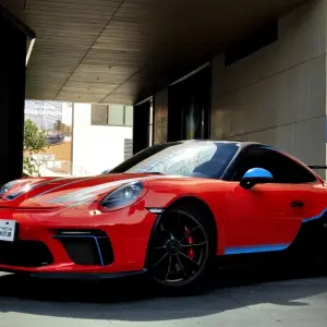Porsche 911 2020 из Китая