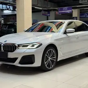 BMW 5 Series 2023 из Китая