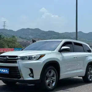 Toyota Highlander 2020 из Китая