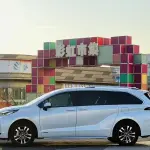 Toyota Granvia 2024 из Китая