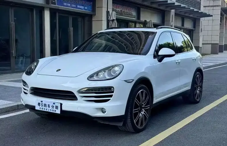 Porsche Cayenne 2013 из Китая