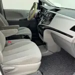 Toyota Sienna 2015 269 л.с. из Китая