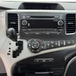 Toyota Sienna 2015 269 л.с. из Китая