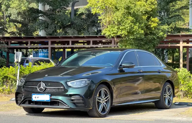 Mercedes-Benz E-Class 2022 из Китая