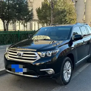 Toyota Highlander 2013 из Китая