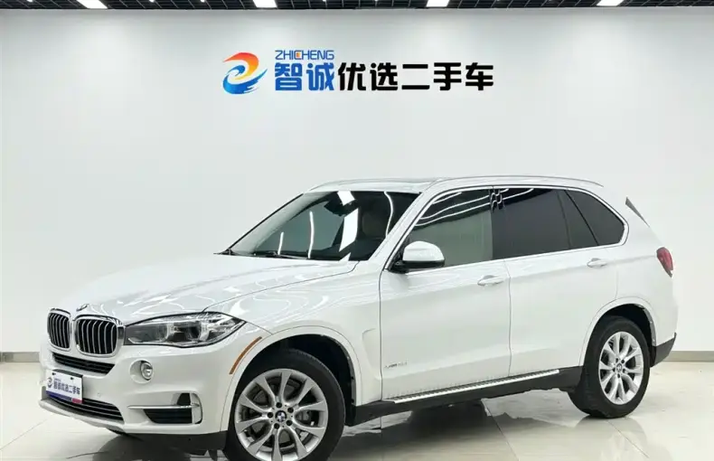 BMW X5 (Import) 2015 из Китая