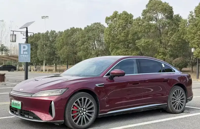 Fulwin 风云A9L 2025 из Китая