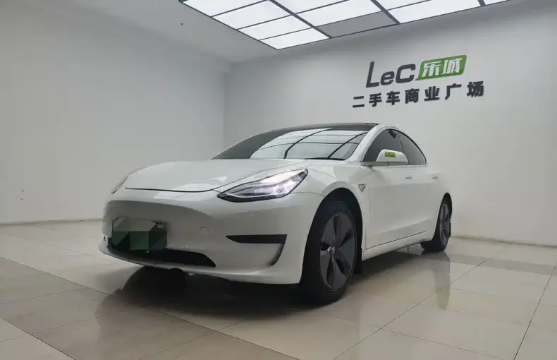 Tesla Model 3 2020 из Китая