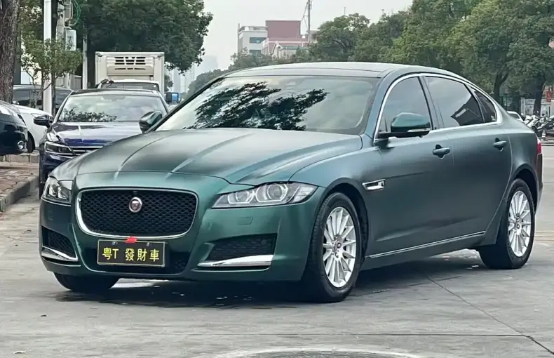 Jaguar XFL 2017 из Китая