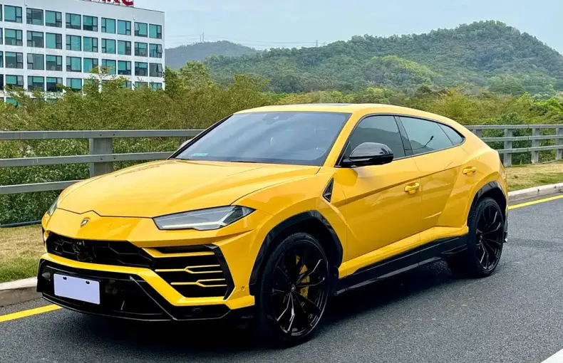 Lamborghini Urus 2021 из Китая