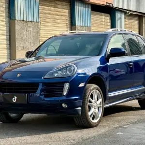 Porsche Cayenne 2010 из Китая