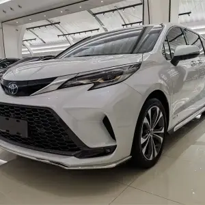 Toyota Granvia 2024 из Китая