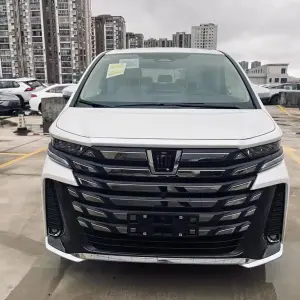 Toyota Vellfire из Китая
