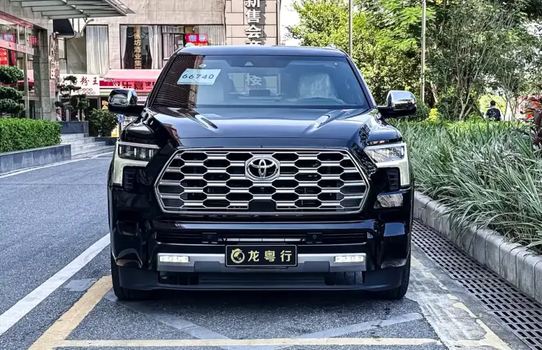 Toyota Sequoia из Китая