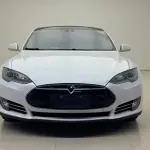 Tesla Model S 2015 лот 56601865 из Китая