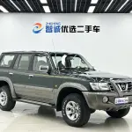 Nissan Patrol 2004 из Китая
