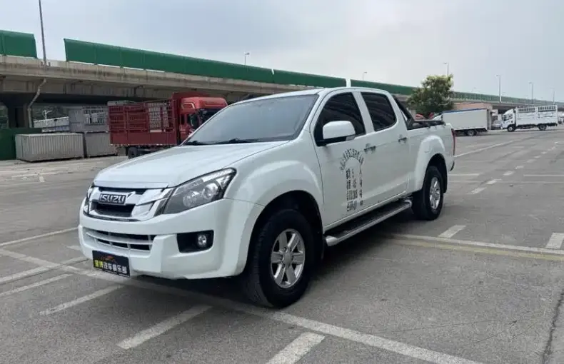 Isuzu Lingtuo 2022 из Китая