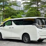 Toyota Vellfire 2019 из Китая