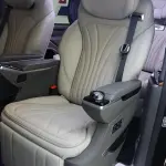 Mercedes-Benz V-Class 2025 231 л.с. из Китая