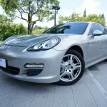 Porsche Panamera 2010 из Китая