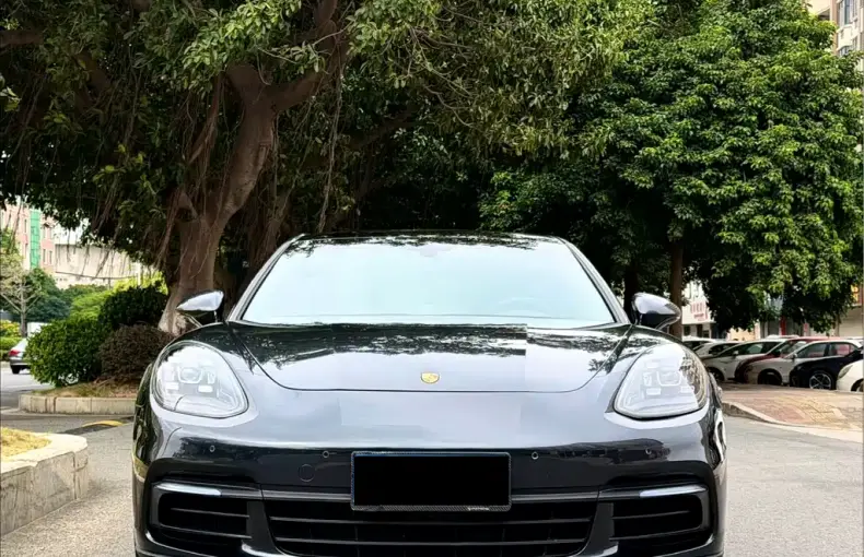 Porsche Panamera 2019 из Китая