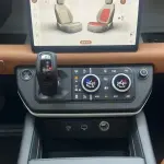 Land Rover Defender 2023 400 л.с. 400 л.с. 400 л.с. из Китая