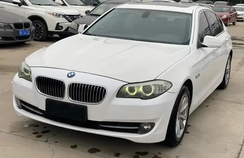 BMW 5 Series 2012 из Китая