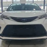 Toyota Granvia 2024 246 л.с. из Китая