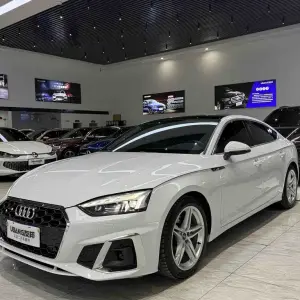 Audi A5 (Import) 2022 из Китая