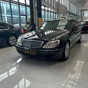 Mercedes-Benz S-Class 2006 388 л.с. из Китая