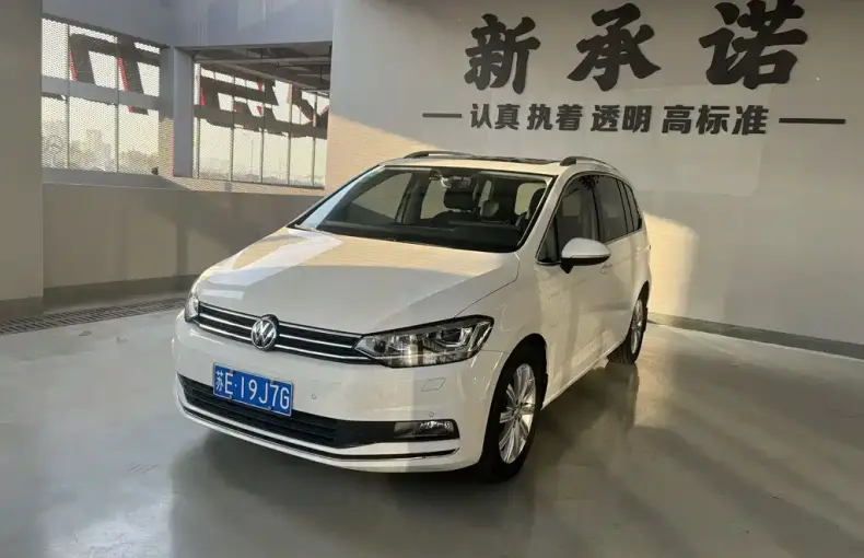 Volkswagen Touran 2018 из Китая