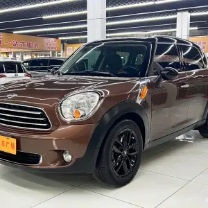MINI Mini Countryman 2013 120 л.с. из Китая