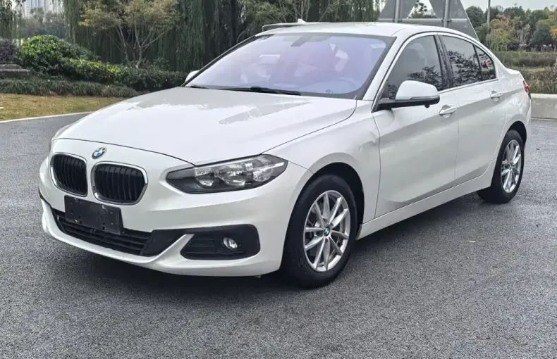 BMW 1 Series 2019 из Китая