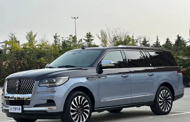 Lincoln Navigator One 2023 из Китая