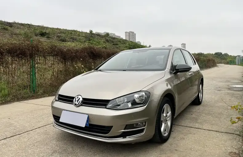 Volkswagen Golf 2017 из Китая