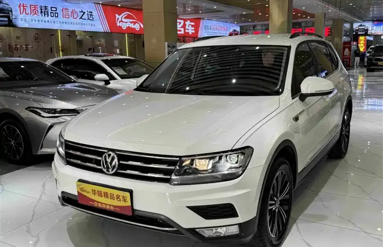 Volkswagen Tiguan L 2020 из Китая